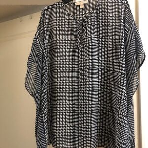 Michael Kors poncho style houndstooth blouse size L/XL